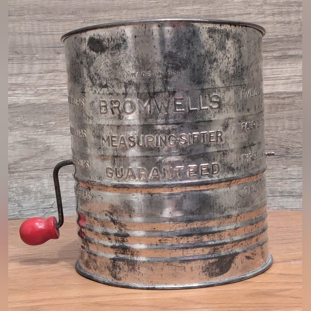 Bromwell's Vintage Measuring Sifter with Red Handle
